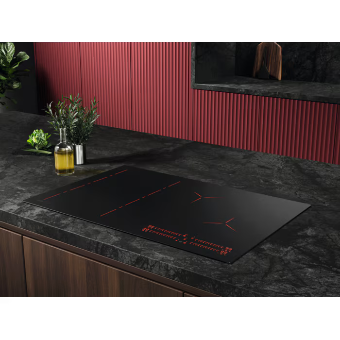 AEG PI6000S80 inductiekookplaat met 4 zones en flex-bridge functie, 77 cm breed, saphirrmatt design