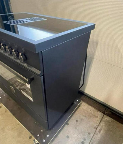Air-Tec 90 cm fornuis met geïntegreerde werkbladafzuiging en inductiekookplaat